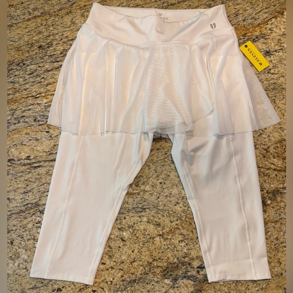 Eleven Venus Williams Women's Kudos Outskirt Capri Leggings White Size 2XL NWT - Picture 1 of 9